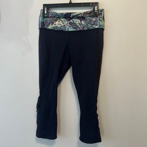 Size 8 lululemon crops!